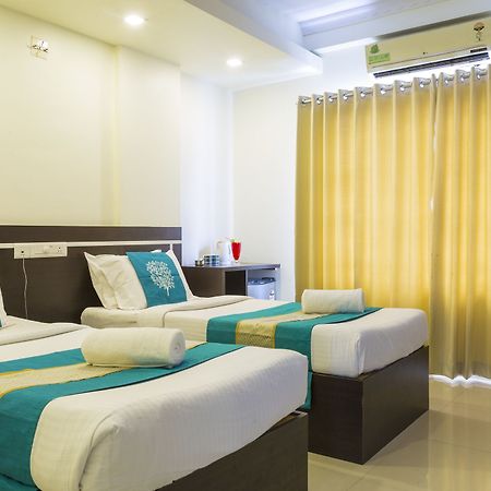 Hotel Sm Regency Kochi Bagian luar foto