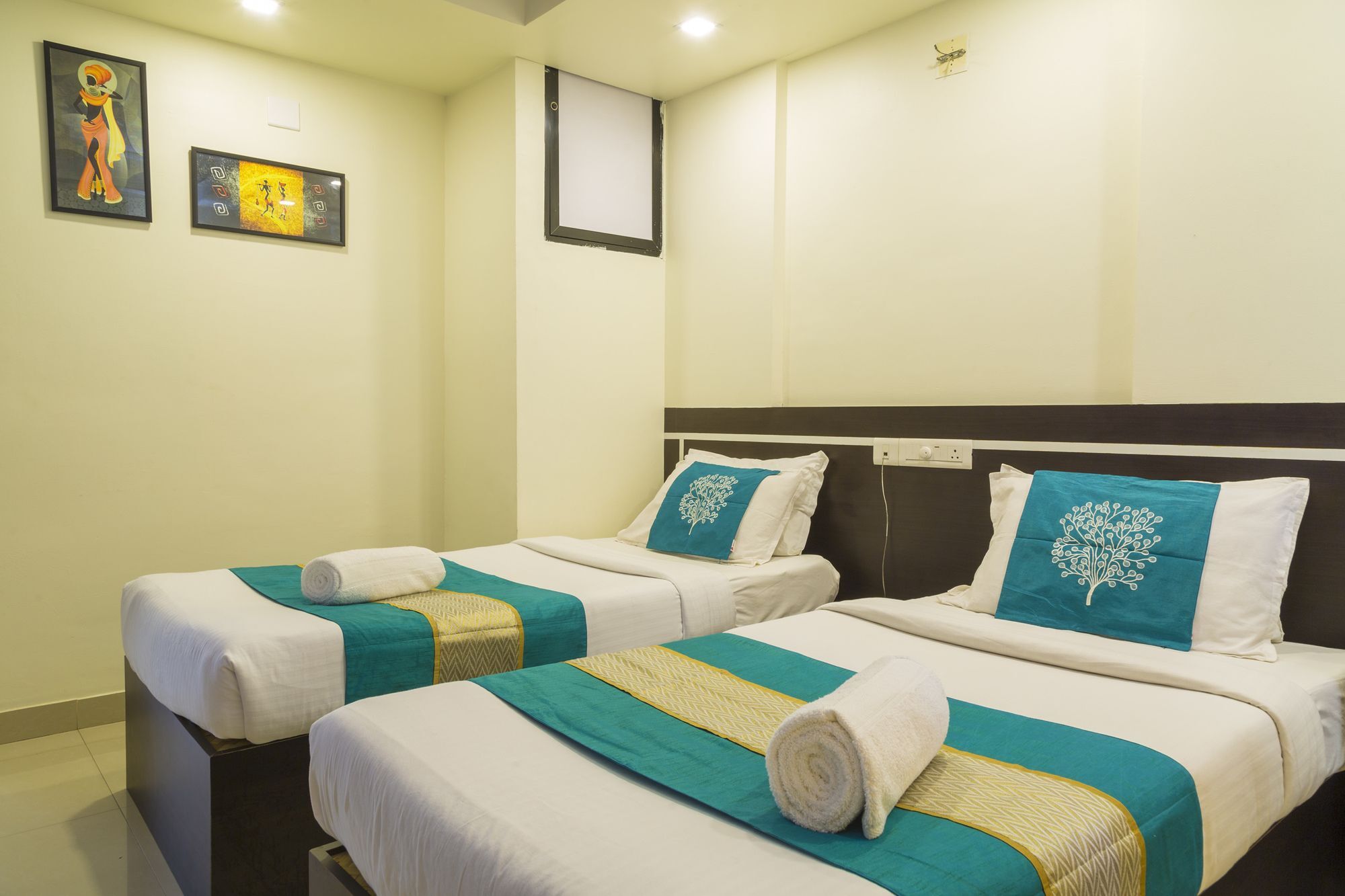 Hotel Sm Regency Kochi Bagian luar foto