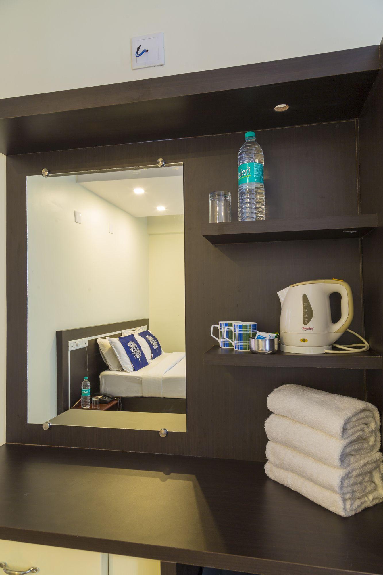 Hotel Sm Regency Kochi Bagian luar foto